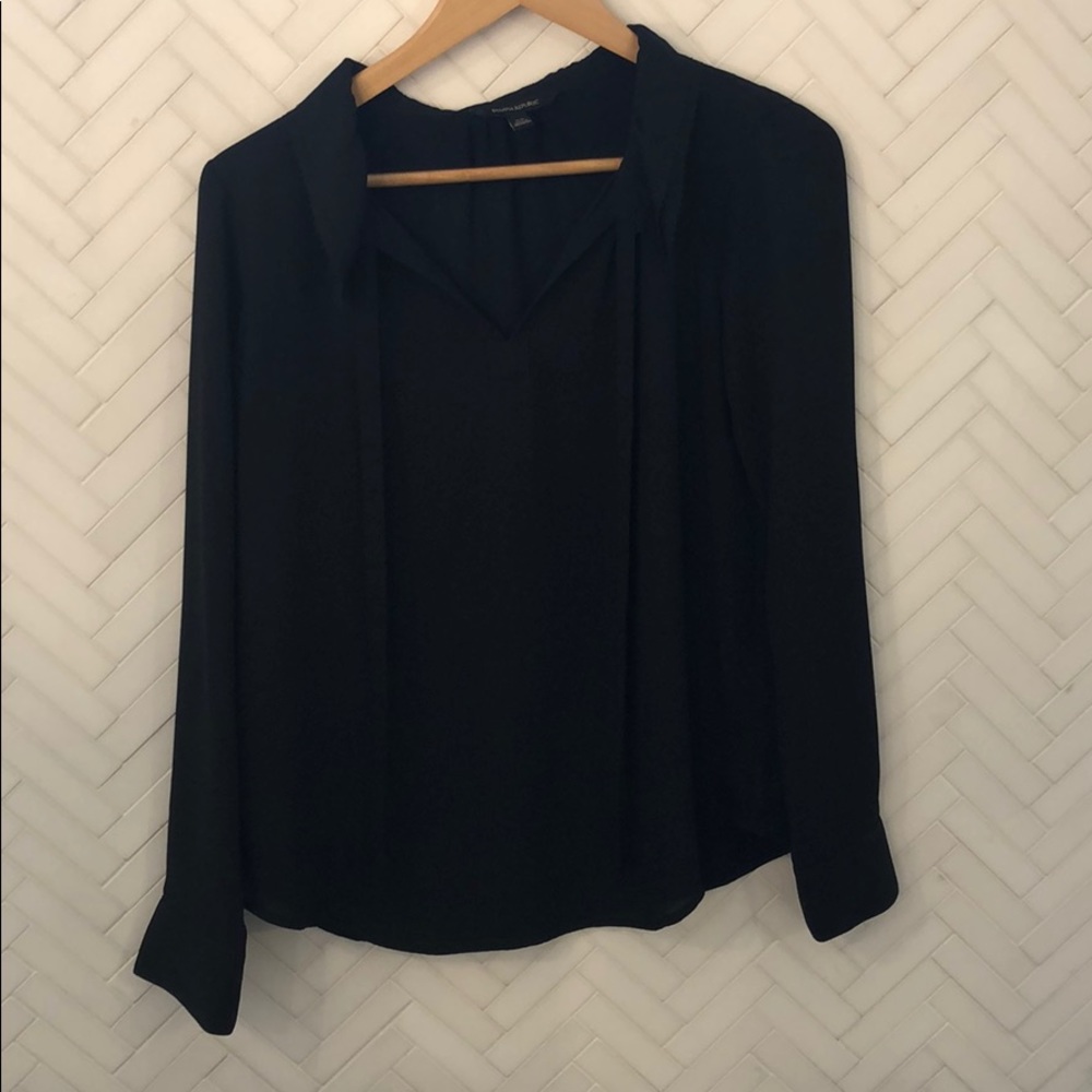 Banana Republic ruffle popover top Black XS